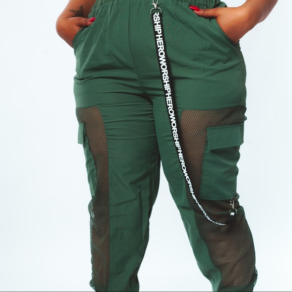 Fall In Line Set - Picture 2 of 2